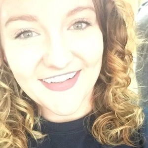 Meet your Posher, Ariel